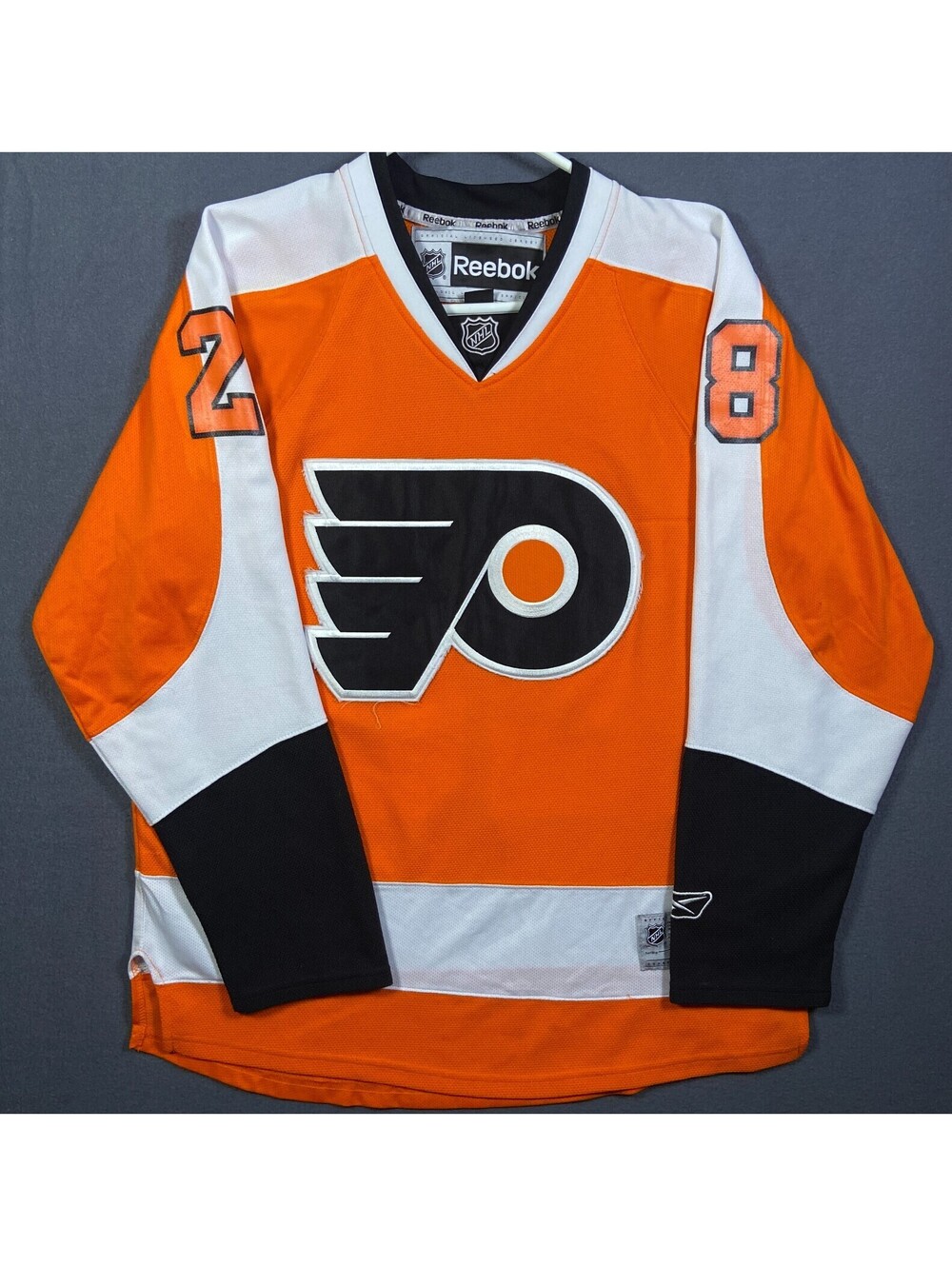 CLAUDE GIROUX NHL PHILADELPHIA FLYERS HOME REEBOK PREMIER HOCKEY JERSEY MEDIUM